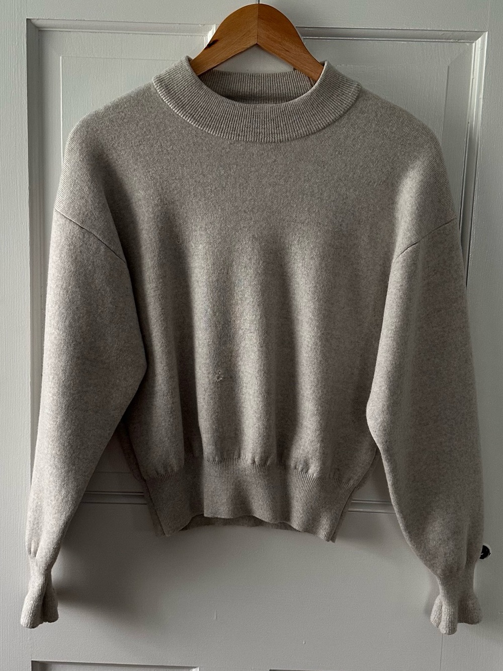 Aritzia - Wilfred Sweater